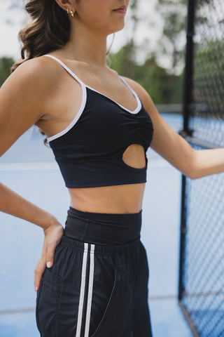 KEYHOLE ADULT CROP TOP- BLACK