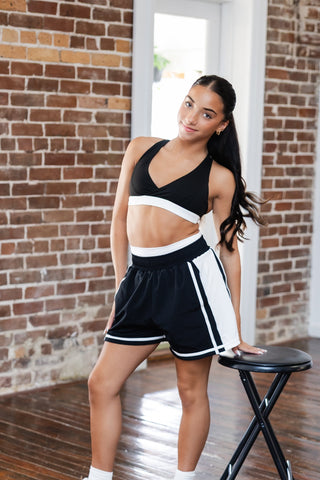 EMPOWER ADULT SHORT-BLACK