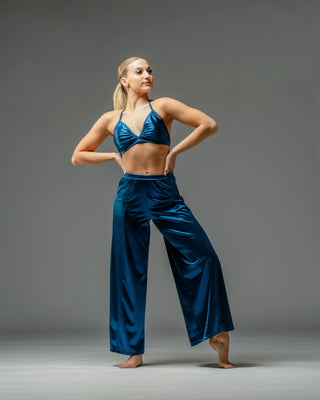 SATIN SPLIT FLARE ADULT SET