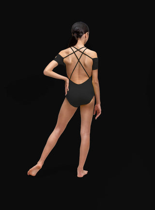 LINDSEY ADULT LEO