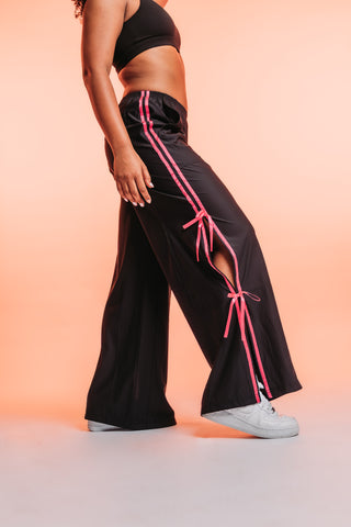 BOSS BOW ADULT PANT- BLACK/LIPSTICK