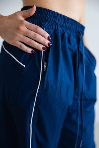 ULTIMATE CHILD JOGGER- NAVY/WHITE