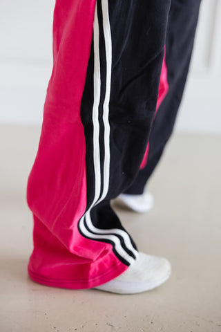 CHAMP ADULT SWEATPANT- BLACK/HOT PINK