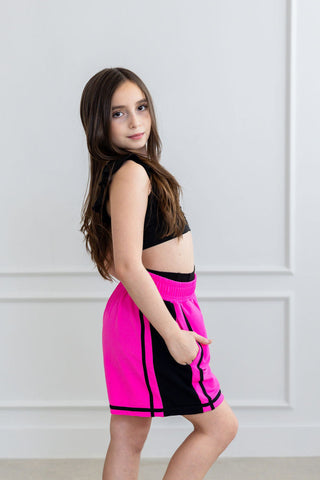 EMPOWER CHILD SHORT-NEON PINK